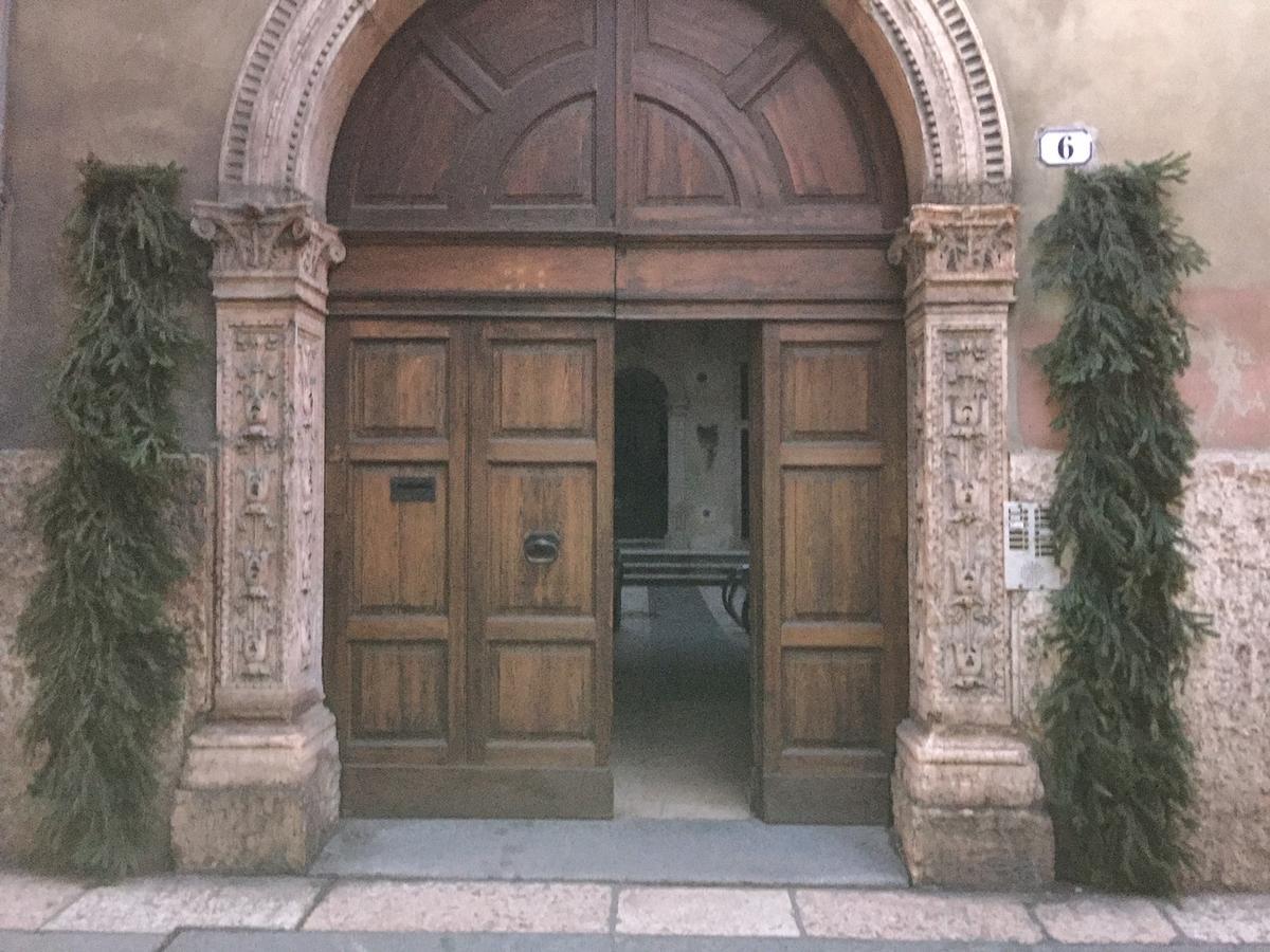 Palazzo Duomo Apartment Verona Exterior photo